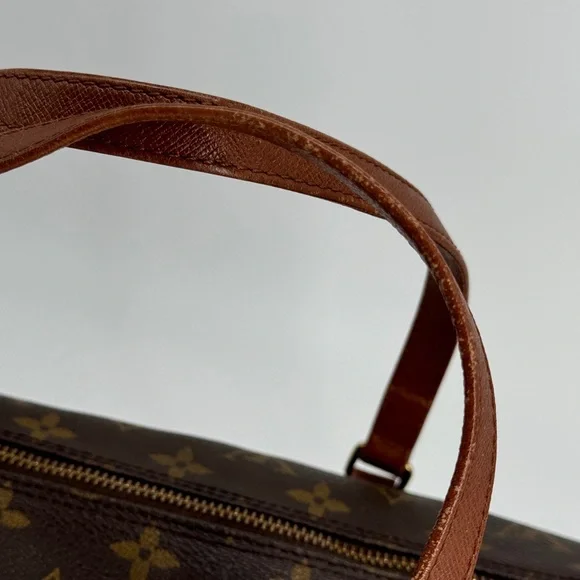 Louis Vuitton Papillon 30 Handbag in Brown Monogram Coated Canvas - Picture 4 of 11